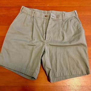 Farah Men's Olive Green Chino Shorts (34)